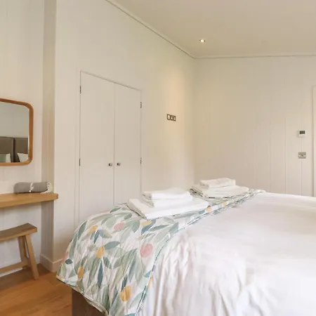 The Yews Semesterbostad *